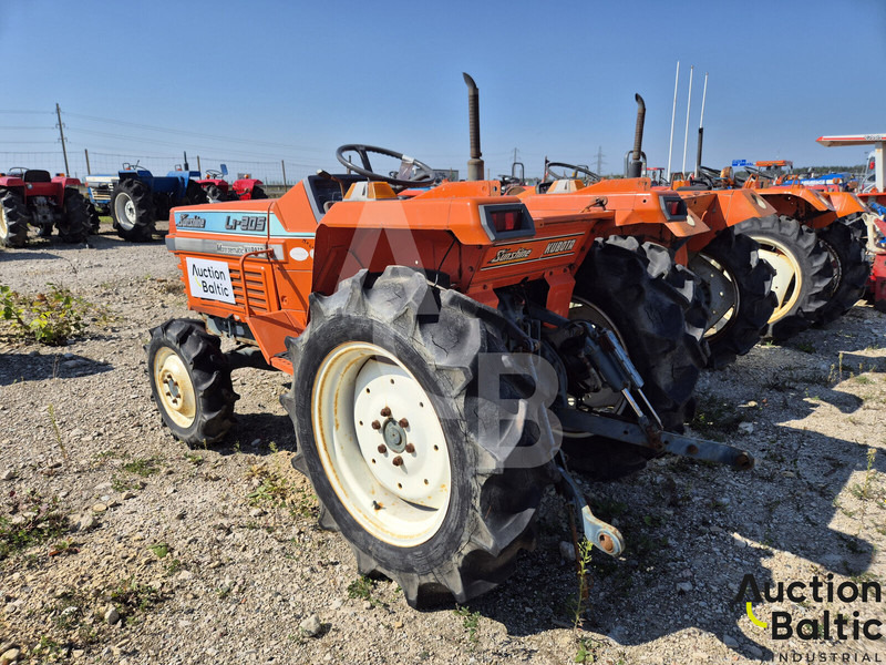 Kubota L1-205D - جرار: صورة 4 Kubota L1-205D - جرار: صورة 4