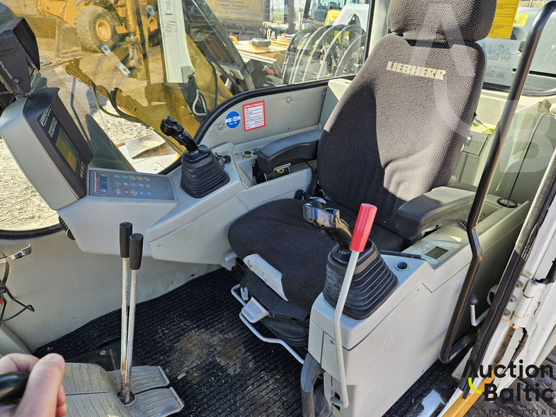 Liebherr R 900 C Litronic - حفار زحاف: صورة 5 Liebherr R 900 C Litronic - حفار زحاف: صورة 5