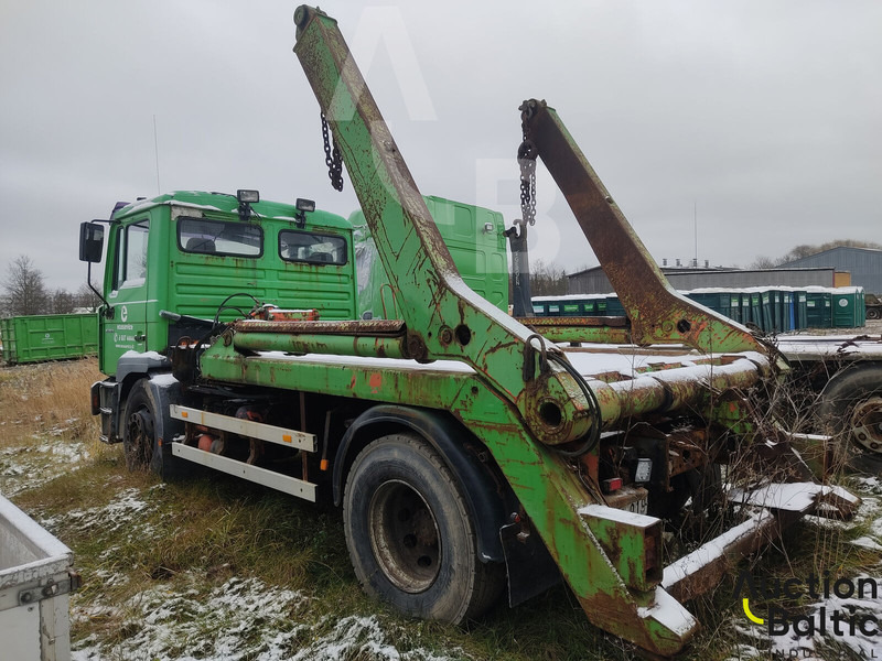 MAN 18.284 - شاحنة نقل المخلفات: صورة 4 MAN 18.284 - شاحنة نقل المخلفات: صورة 4