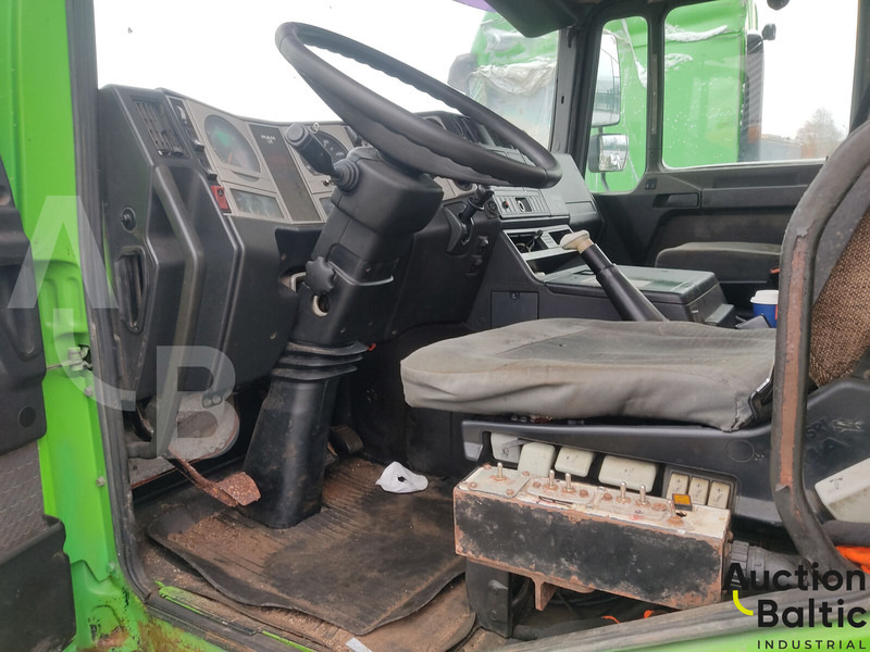 MAN 18.284 - شاحنة نقل المخلفات: صورة 5 MAN 18.284 - شاحنة نقل المخلفات: صورة 5