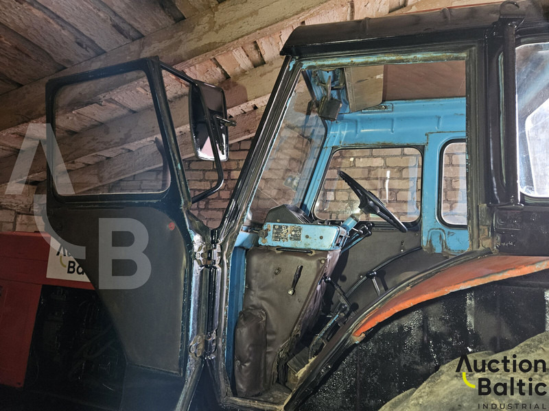 MTZ Belarus MTZ 80L - جرار: صورة 5 MTZ Belarus MTZ 80L - جرار: صورة 5