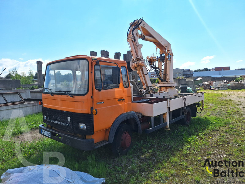 Magirus 130 M 8 - شاحنات مسطحة, شاحنة كرين: صورة 2 Magirus 130 M 8 - شاحنات مسطحة, شاحنة كرين: صورة 2