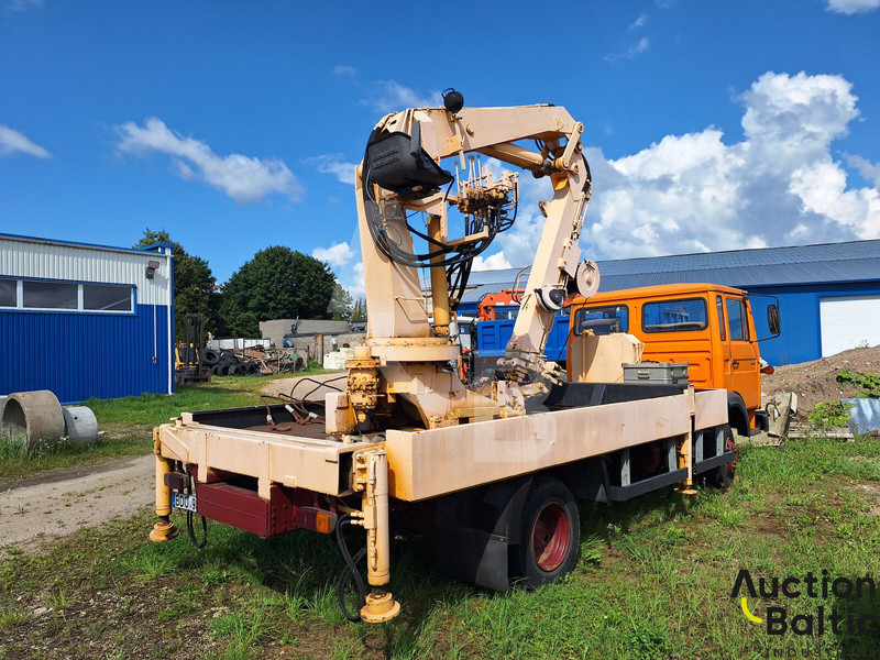 Magirus 130 M 8 - شاحنات مسطحة, شاحنة كرين: صورة 4 Magirus 130 M 8 - شاحنات مسطحة, شاحنة كرين: صورة 4