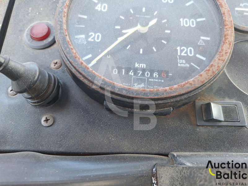 Magirus 130 M 8 - شاحنات مسطحة, شاحنة كرين: صورة 5 Magirus 130 M 8 - شاحنات مسطحة, شاحنة كرين: صورة 5