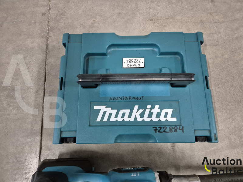 Makita DVR450 - آلات البناء: صورة 3 Makita DVR450 - آلات البناء: صورة 3