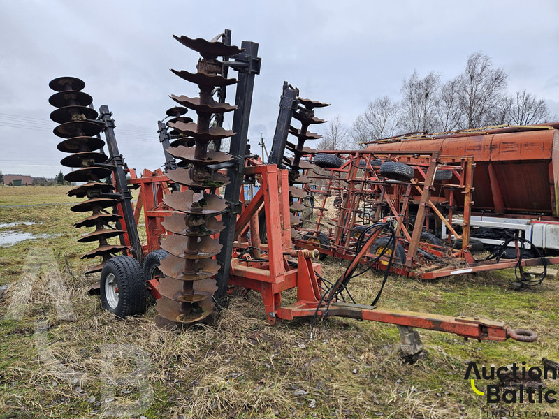 Massey Ferguson Ferguson - قرص مسلفة: صورة 1 Massey Ferguson Ferguson - قرص مسلفة: صورة 1