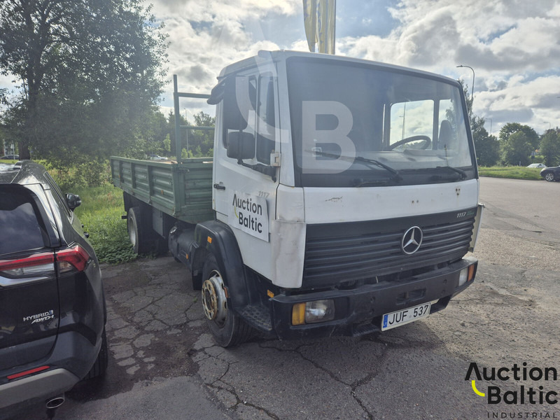 Mercedes-Benz 1117 - شاحنات مسطحة: صورة 2 Mercedes-Benz 1117 - شاحنات مسطحة: صورة 2