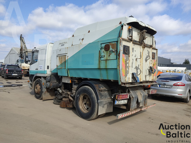 Mercedes-Benz 1517 - سياره كنس شوارع: صورة 4 Mercedes-Benz 1517 - سياره كنس شوارع: صورة 4