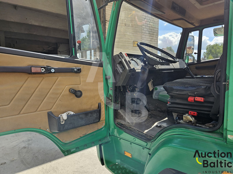 Mercedes-Benz 914 - شاحنة قلاب: صورة 5 Mercedes-Benz 914 - شاحنة قلاب: صورة 5