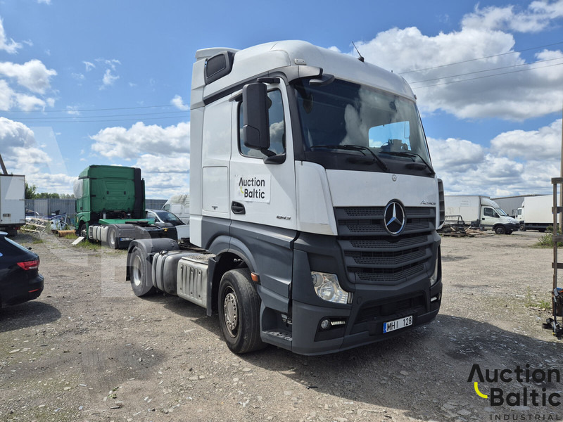 Mercedes-Benz Actros 1843 - وحدة جر: صورة 1 Mercedes-Benz Actros 1843 - وحدة جر: صورة 1