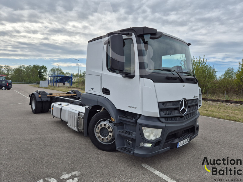 Mercedes-Benz Actros 1843 - شاحنة هيكل كابينة: صورة 2 Mercedes-Benz Actros 1843 - شاحنة هيكل كابينة: صورة 2