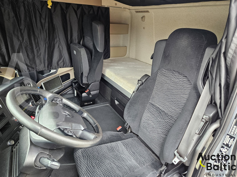 Mercedes-Benz Actros 1843 - وحدة جر: صورة 5 Mercedes-Benz Actros 1843 - وحدة جر: صورة 5