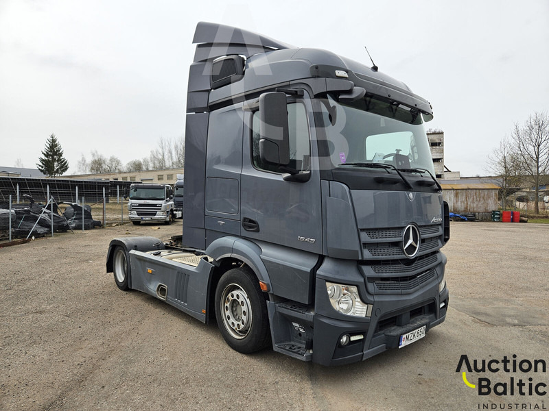 Mercedes-Benz Actros 1843 - وحدة جر: صورة 1 Mercedes-Benz Actros 1843 - وحدة جر: صورة 1