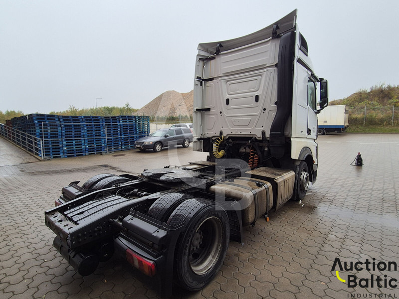 Mercedes-Benz Actros 1845 - وحدة جر: صورة 4 Mercedes-Benz Actros 1845 - وحدة جر: صورة 4
