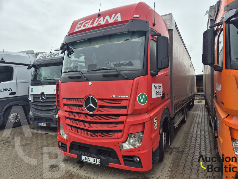 Mercedes-Benz Actros 2542 L - شاحنة ستارة: صورة 1 Mercedes-Benz Actros 2542 L - شاحنة ستارة: صورة 1