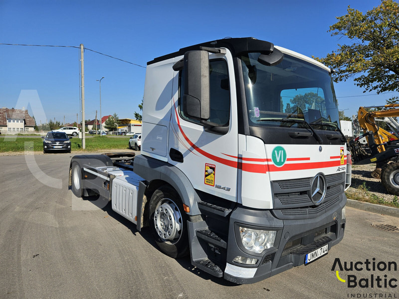 Mercedes-Benz Actros - وحدة جر: صورة 2 Mercedes-Benz Actros - وحدة جر: صورة 2