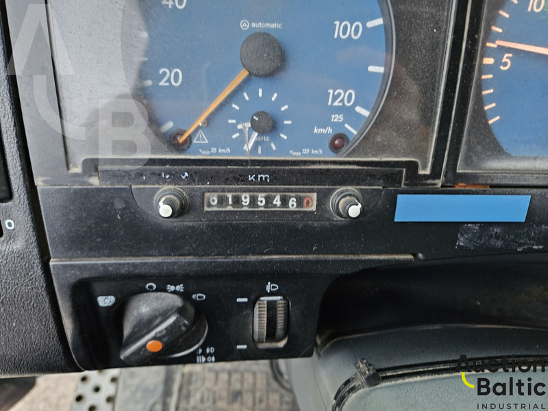 شاحنة قلاب Mercedes-Benz Atego: صورة 10