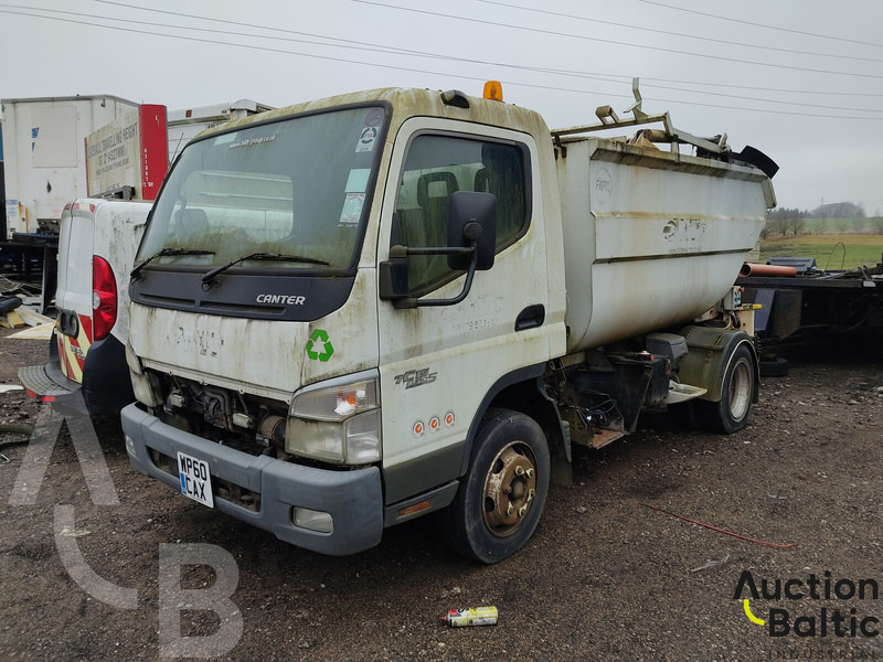 Mitsubishi Fuso - شاحنة النفايات: صورة 2 Mitsubishi Fuso - شاحنة النفايات: صورة 2