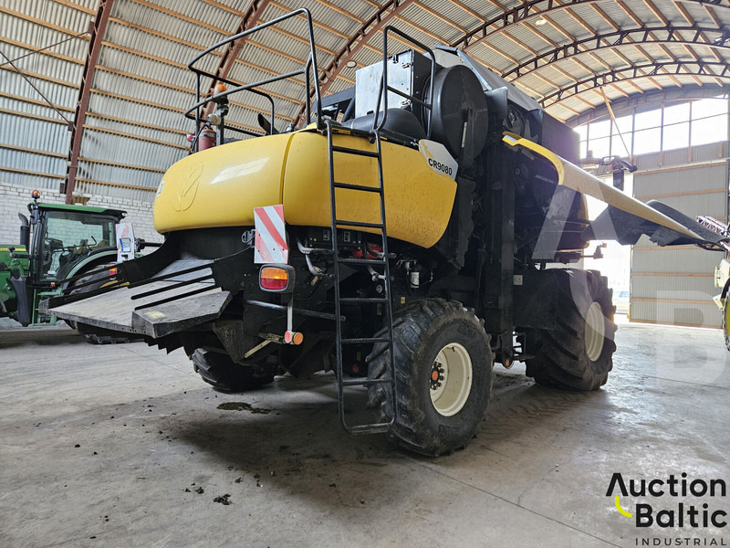 New Holland CR 9080 - حصادة موحَّدة: صورة 4 New Holland CR 9080 - حصادة موحَّدة: صورة 4