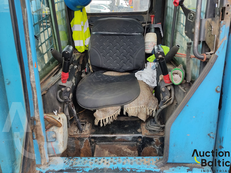 New Holland LS 185 B - شيول صغير: صورة 5 New Holland LS 185 B - شيول صغير: صورة 5