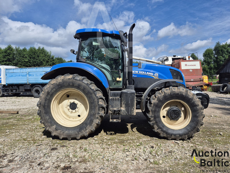 New Holland T 7.210 - جرار: صورة 3 New Holland T 7.210 - جرار: صورة 3