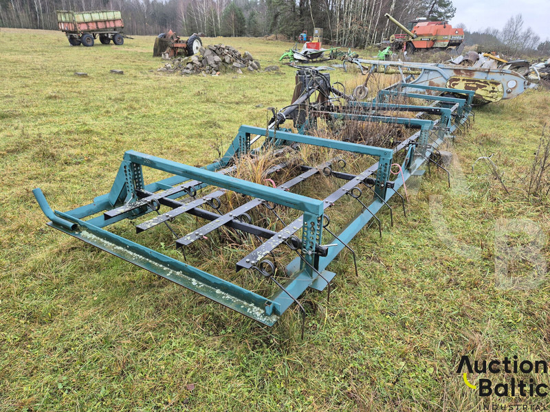 Onbekend Harrows - زحافة: صورة 3 Onbekend Harrows - زحافة: صورة 3