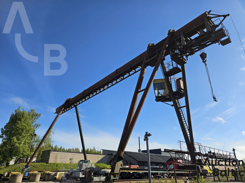 Overhead crane - رافعة: صورة 3 Overhead crane - رافعة: صورة 3