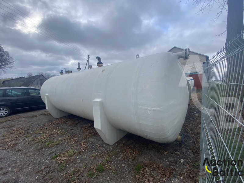 Plasticon Tank 21 m3 (Cisterna 21 m3) - شاحنة صهريج: صورة 3 Plasticon Tank 21 m3 (Cisterna 21 m3) - شاحنة صهريج: صورة 3