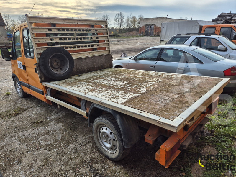 Renault Master - شاحنات مسطحة: صورة 4 Renault Master - شاحنات مسطحة: صورة 4