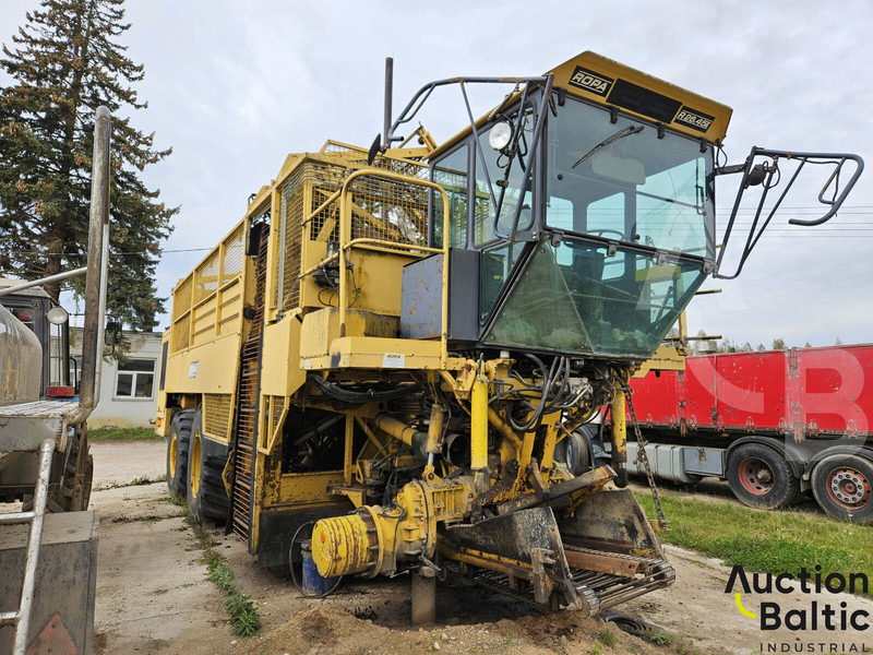 Ropa R26.45K - حصادة موحَّدة: صورة 2 Ropa R26.45K - حصادة موحَّدة: صورة 2
