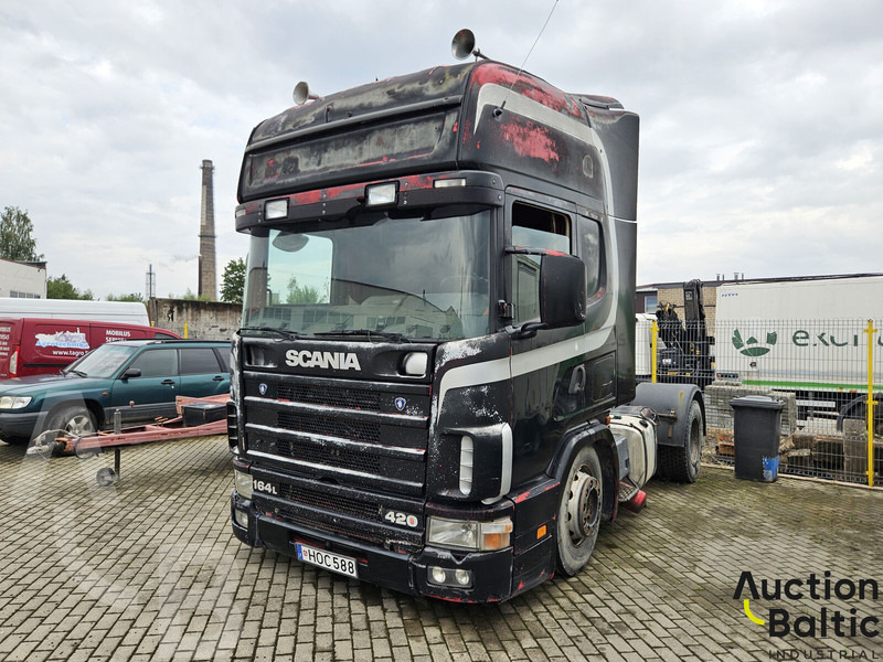 Scania 420 - وحدة جر: صورة 1 Scania 420 - وحدة جر: صورة 1