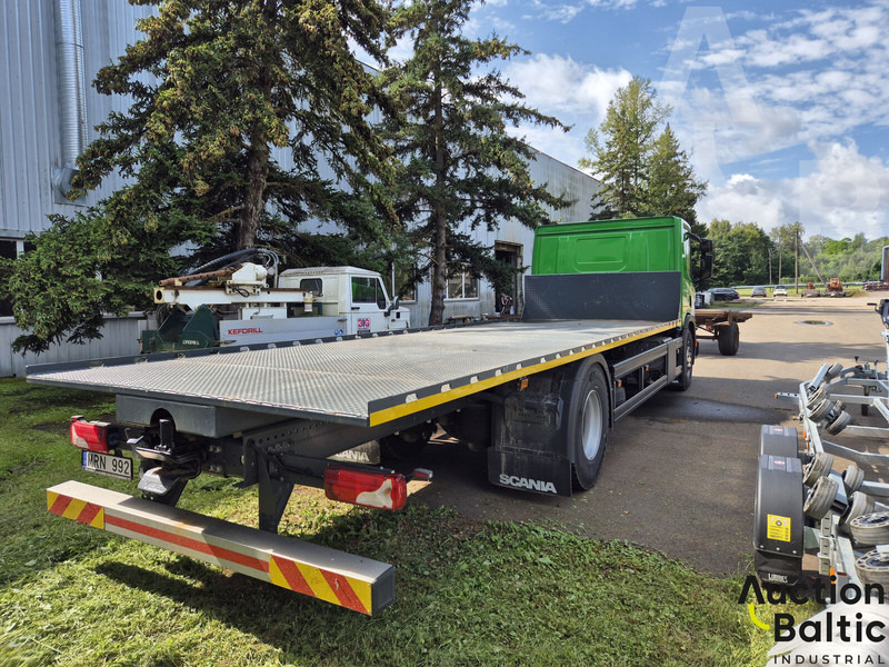 Scania P 320 - شاحنات مسطحة: صورة 4 Scania P 320 - شاحنات مسطحة: صورة 4