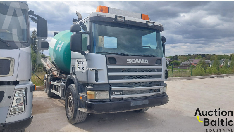 Scania P 94 GB - شاحنة خلاطة خرسانة: صورة 2 Scania P 94 GB - شاحنة خلاطة خرسانة: صورة 2