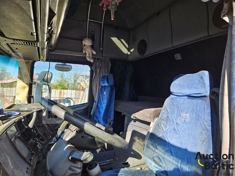 Scania R 114 LA - وحدة جر: صورة 5 Scania R 114 LA - وحدة جر: صورة 5