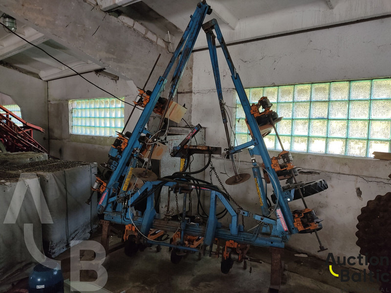 Schmotzer UD2000 - آلة نثر البذور الدقيقة: صورة 1 Schmotzer UD2000 - آلة نثر البذور الدقيقة: صورة 1