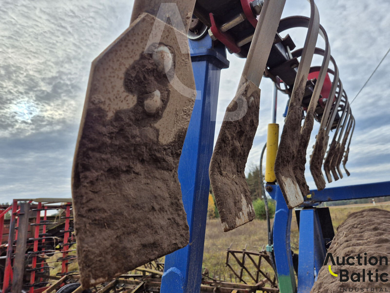 Servis Traktor KZK "Olvia-6A" - اسطوانة المزرعة: صورة 3 Servis Traktor KZK "Olvia-6A" - اسطوانة المزرعة: صورة 3