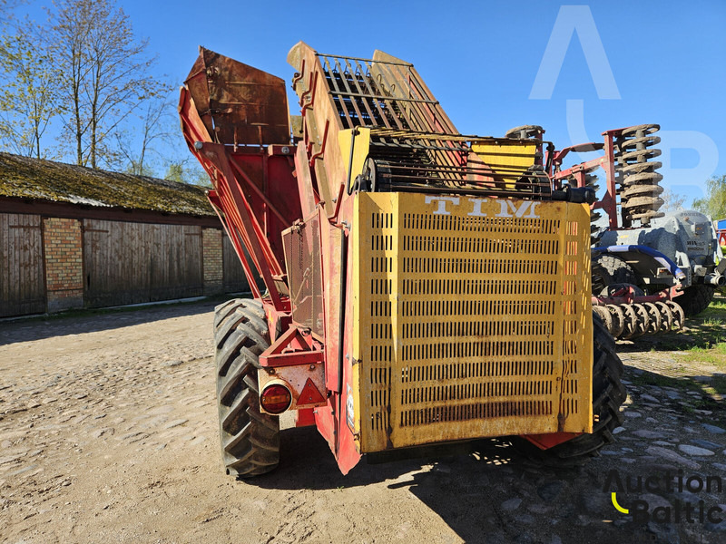 TIM MII SA T-85 - حصادة موحَّدة: صورة 4 TIM MII SA T-85 - حصادة موحَّدة: صورة 4