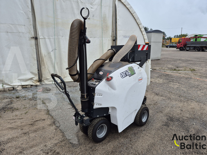 TSM Aria 240 - سياره كنس شوارع: صورة 1 TSM Aria 240 - سياره كنس شوارع: صورة 1