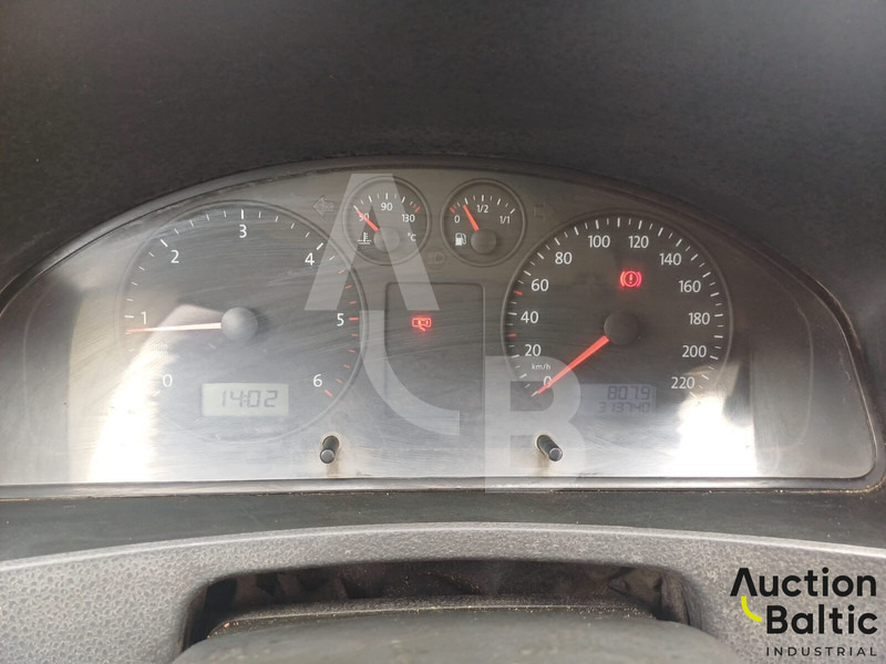 Volkswagen Transporter - حافلة صغيرة, ميكروباص: صورة 5 Volkswagen Transporter - حافلة صغيرة, ميكروباص: صورة 5
