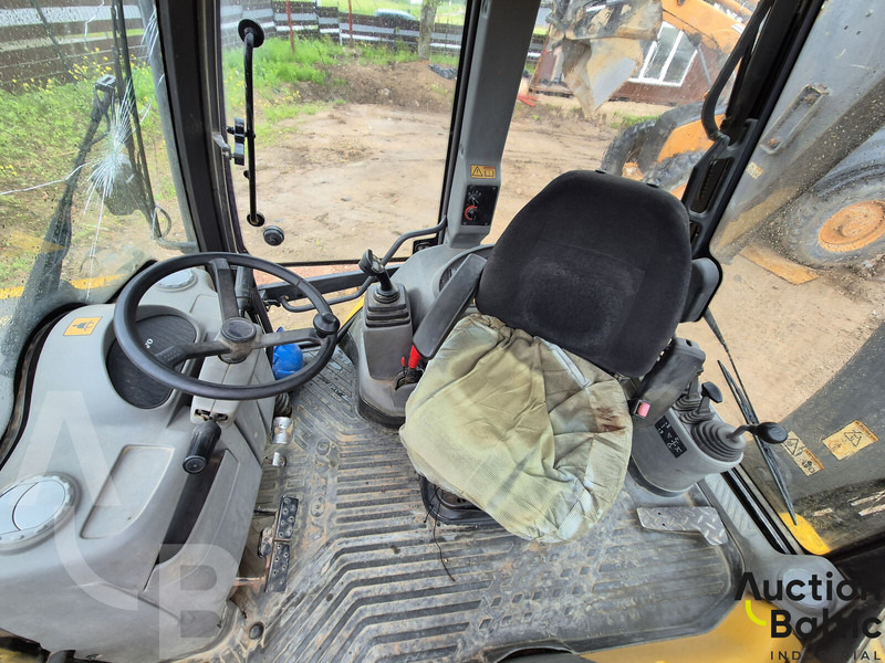 Volvo BL 71 - جرافة حفار: صورة 5 Volvo BL 71 - جرافة حفار: صورة 5