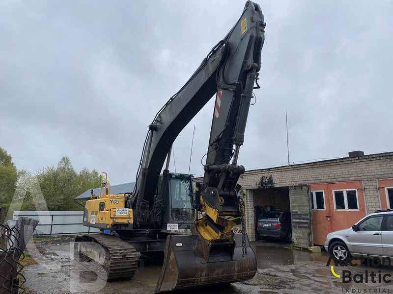 Volvo EC 290 C L - حفار زحاف: صورة 2 Volvo EC 290 C L - حفار زحاف: صورة 2