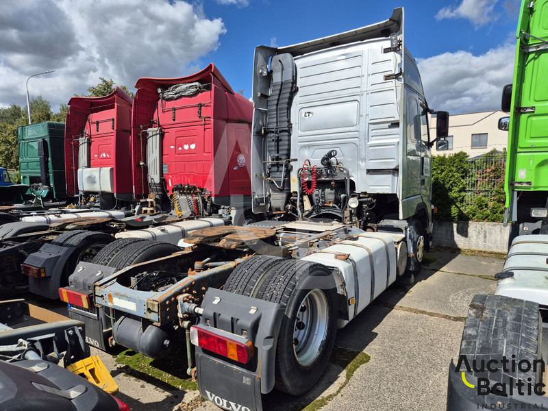 Volvo FH12 - وحدة جر: صورة 3 Volvo FH12 - وحدة جر: صورة 3