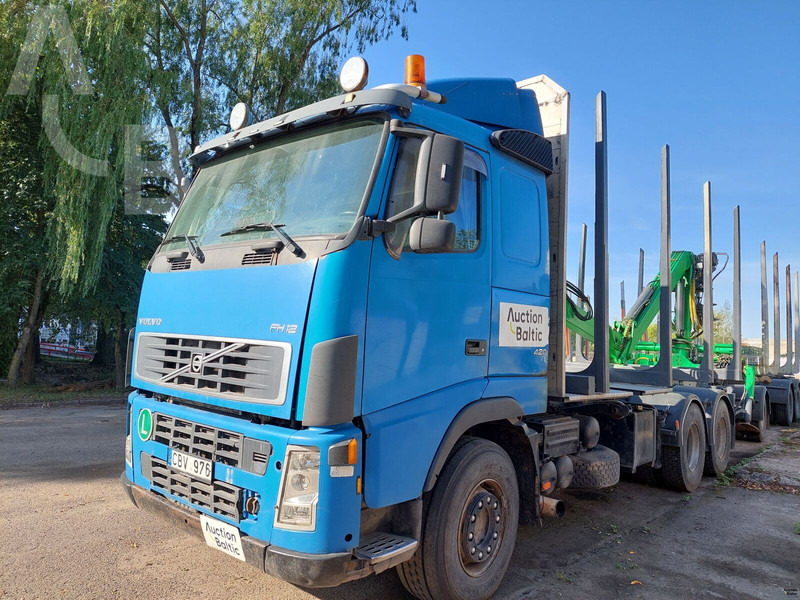 Volvo FH12 - شاحنة قطع الأشجار: صورة 2 Volvo FH12 - شاحنة قطع الأشجار: صورة 2