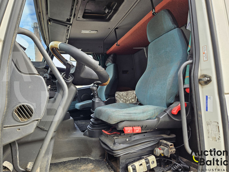 Volvo FH12 - وحدة جر: صورة 5 Volvo FH12 - وحدة جر: صورة 5