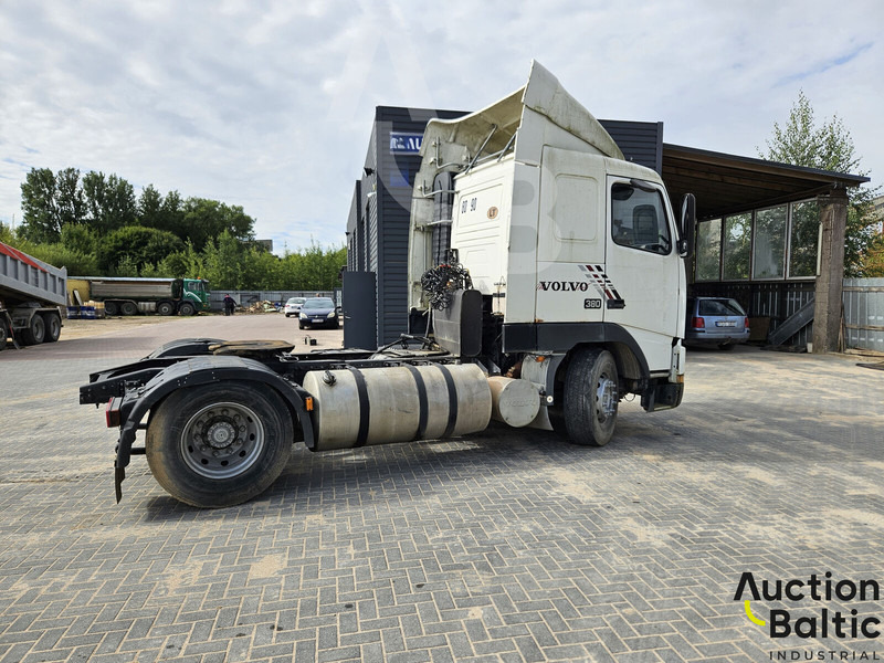 Volvo FH12 - وحدة جر: صورة 4 Volvo FH12 - وحدة جر: صورة 4
