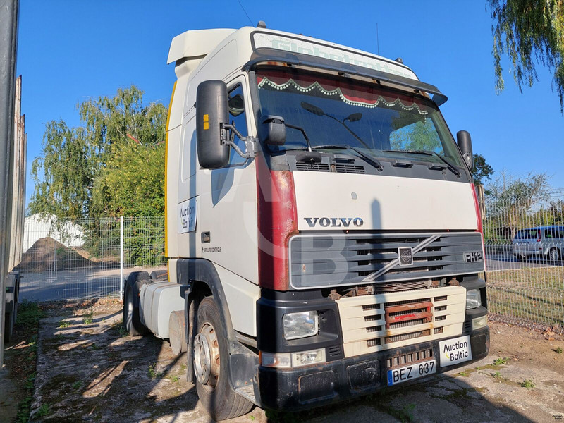 Volvo FH12 - وحدة جر: صورة 2 Volvo FH12 - وحدة جر: صورة 2