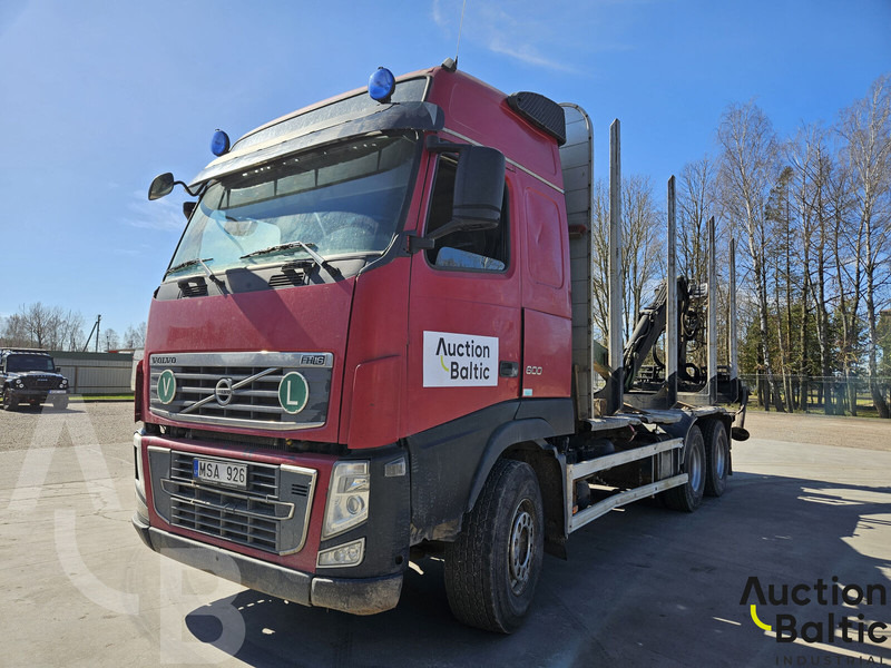 Volvo FH16 - مقطورة الغابات: صورة 2 Volvo FH16 - مقطورة الغابات: صورة 2