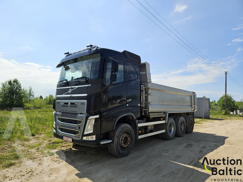 Volvo FH540 - شاحنة قلاب: صورة 2 Volvo FH540 - شاحنة قلاب: صورة 2