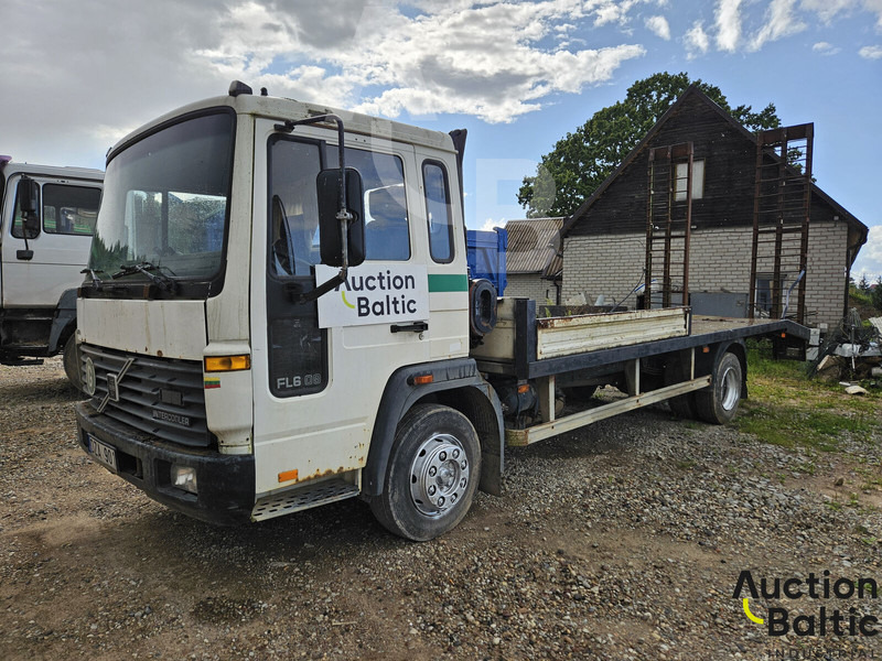 Volvo FL 608 - شاحنة سحب: صورة 1 Volvo FL 608 - شاحنة سحب: صورة 1