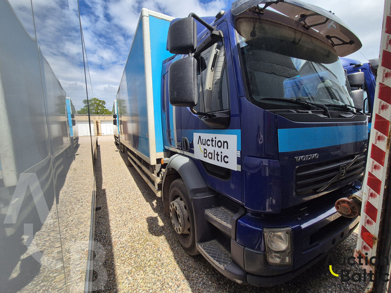 Volvo FL240 - شاحنة مقفلة: صورة 2 Volvo FL240 - شاحنة مقفلة: صورة 2